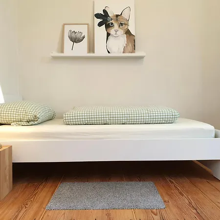 Bahnhof Grombach Apartment *