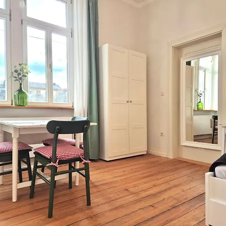Bahnhof Grombach Apartment *