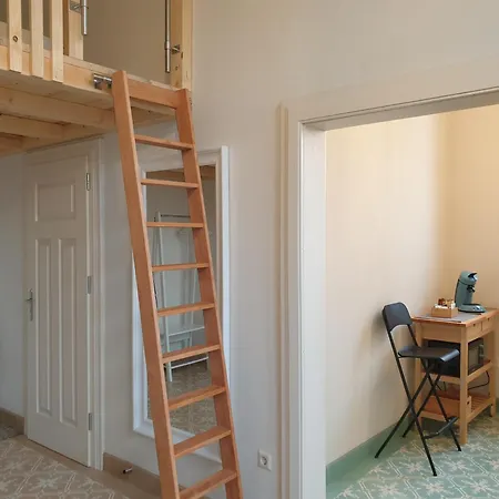 Bahnhof Grombach Apartment *